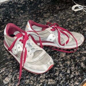 Saucony Gray Sneakers with Red Accents